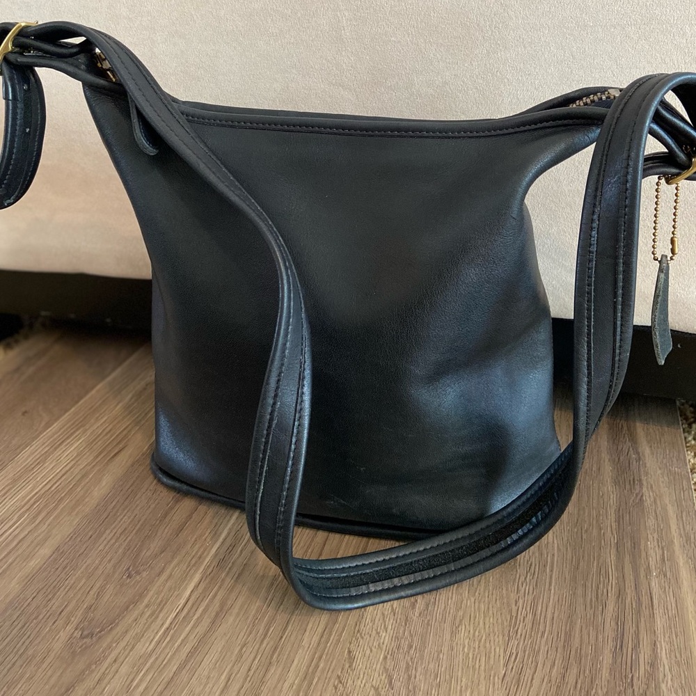 Coach Black Leather Shoulder Bag
